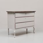 1052 6200 CHEST OF DRAWERS